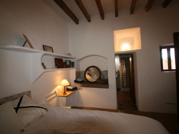3-bedroom Village House In Santa Maria Del Cami, Spain (200 M²)