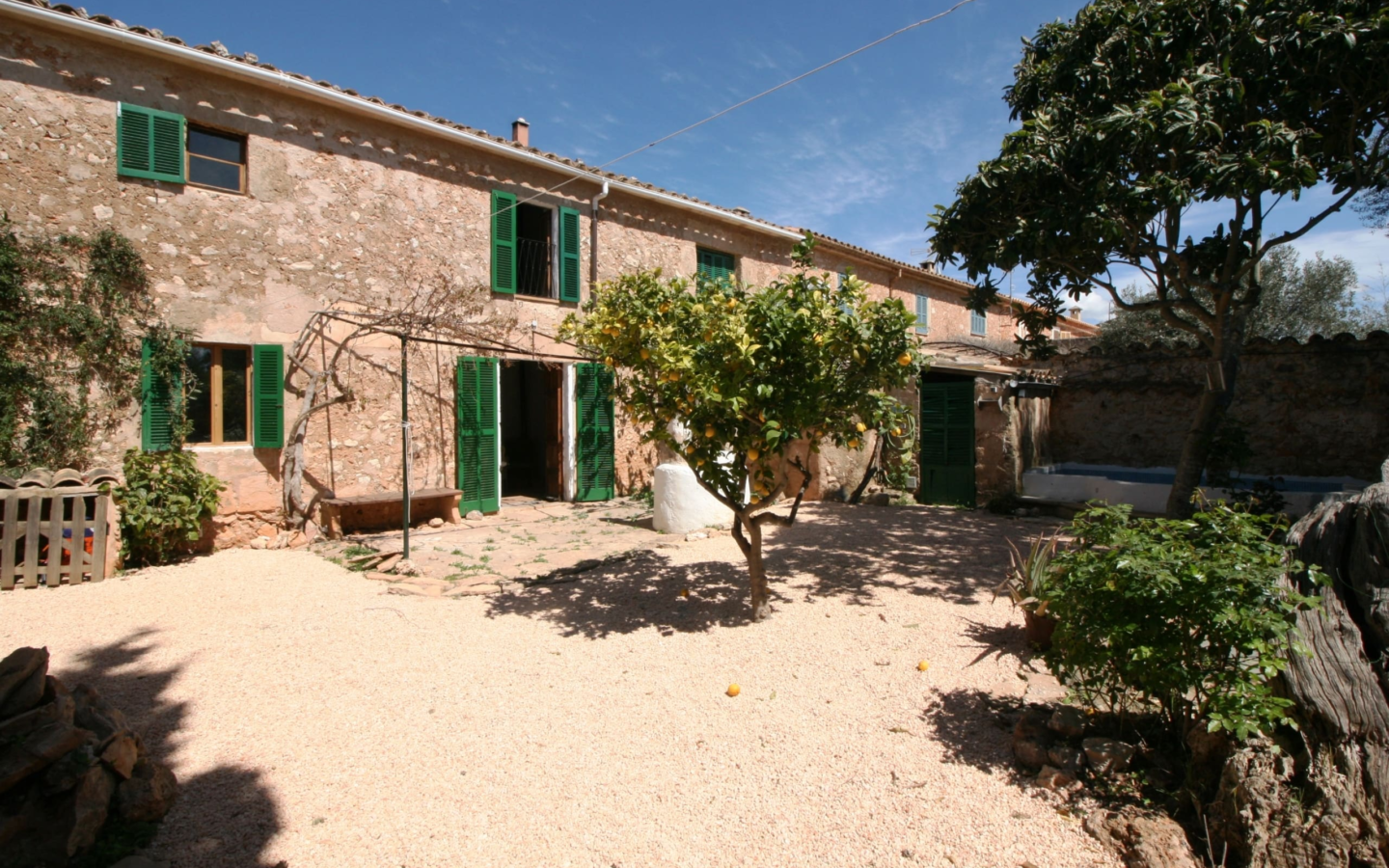 3-bedroom Village House In Santa Maria Del Cami, Spain (200 M²)