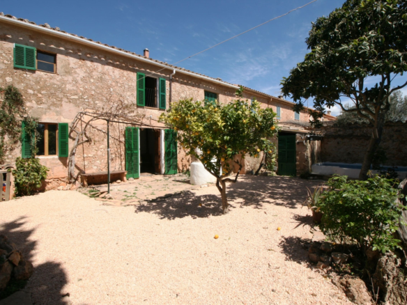 3-bedroom Village House In Santa Maria Del Cami, Spain (200 M²)
