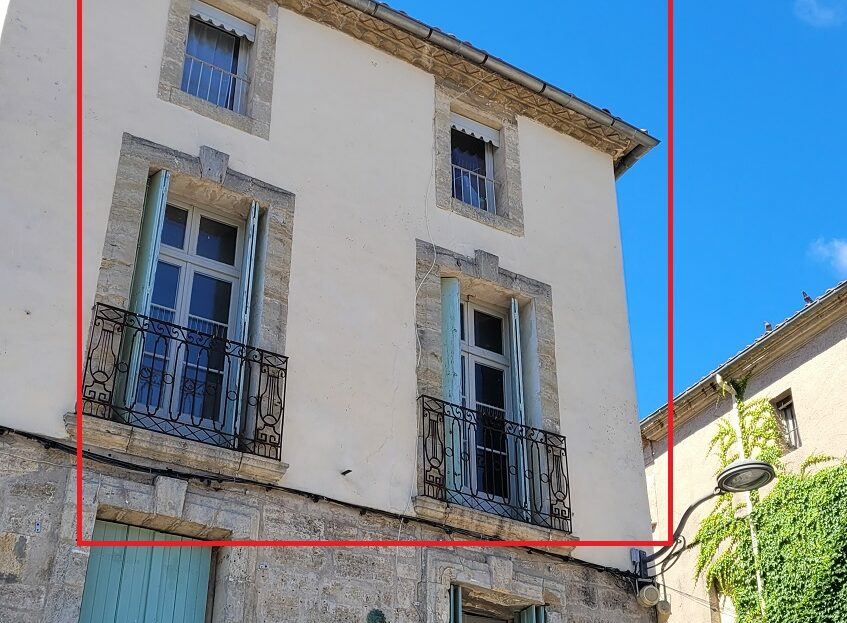 3-bedroom Apartment In Pezenas, France (96 M²)