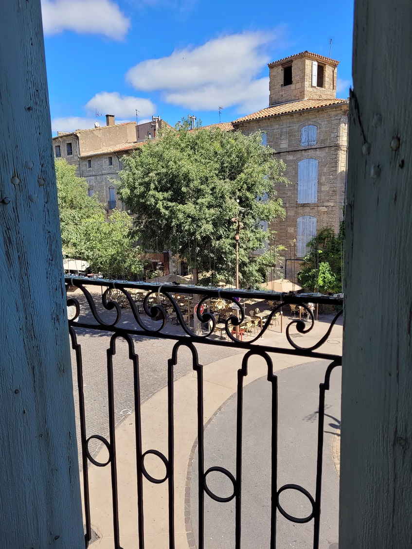PEZ194400EG-355258 3-bedroom Apartment In Pezenas, France (96 M²)