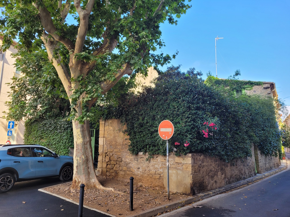 3-bedroom House In Pezenas, France (145 M²)