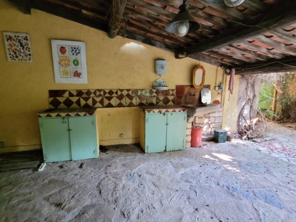 3-bedroom House In Pezenas, France (145 M²)