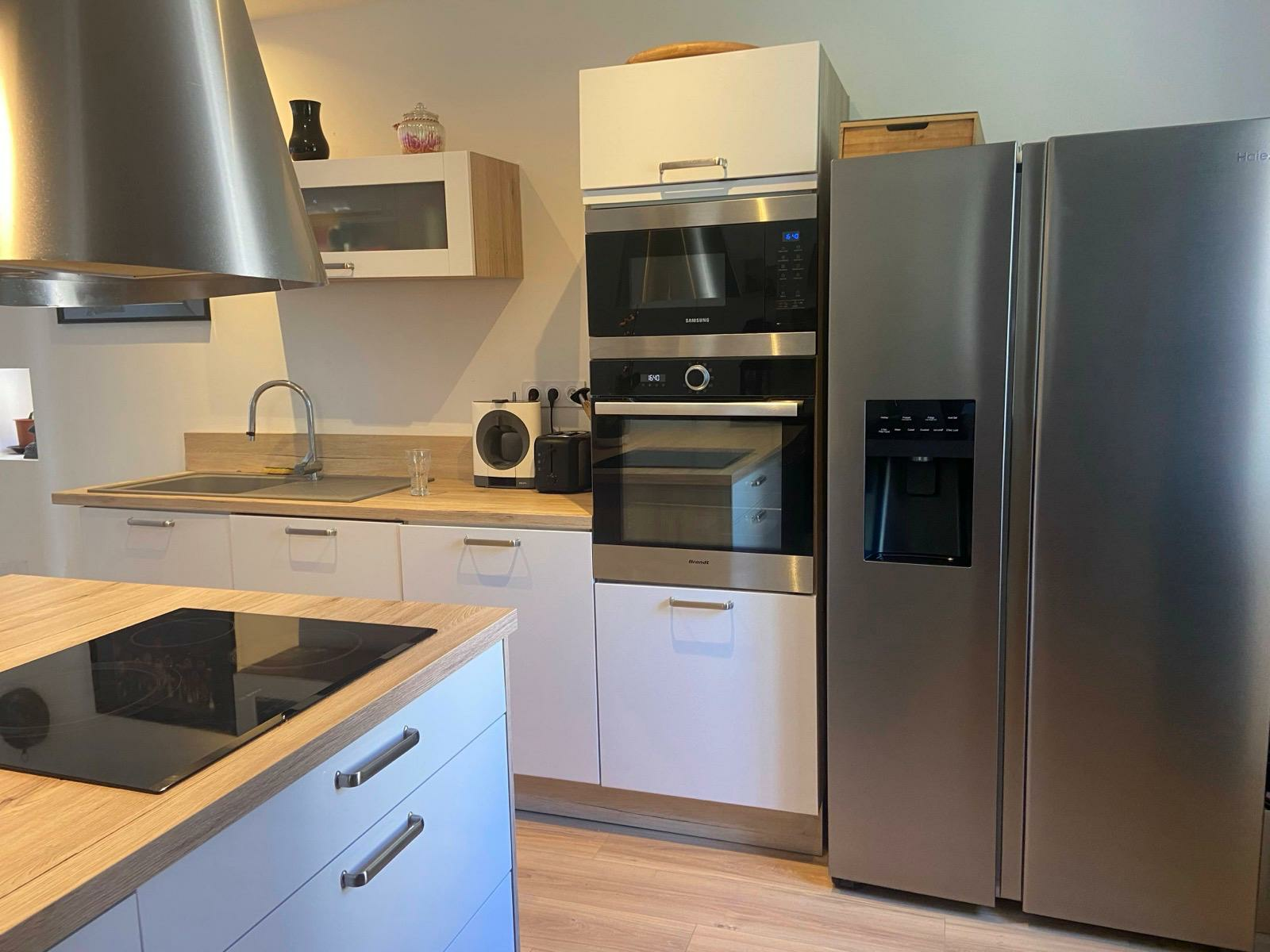 4-bedroom House In Poilhes, France (175 M²)