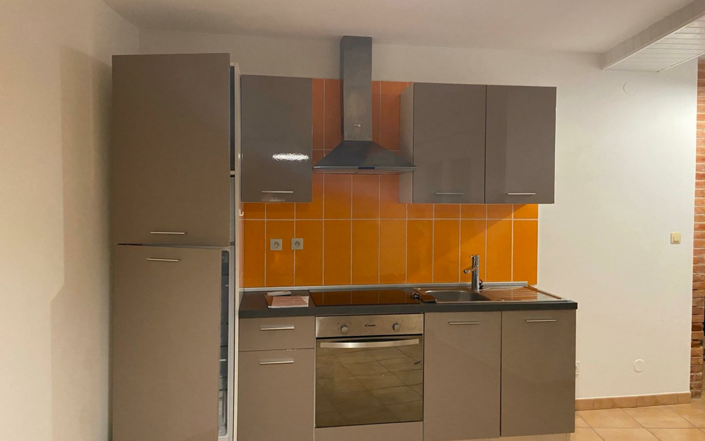 4-bedroom House In Poilhes, France (175 M²)