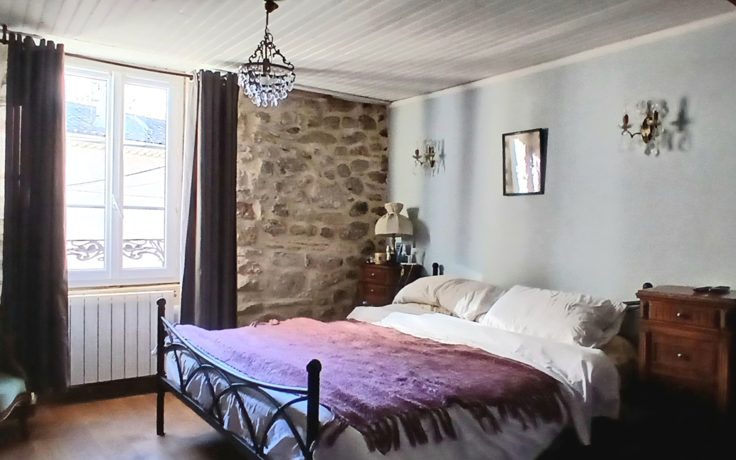 4-bedroom House In Fouzilhon, France (145 M²)
