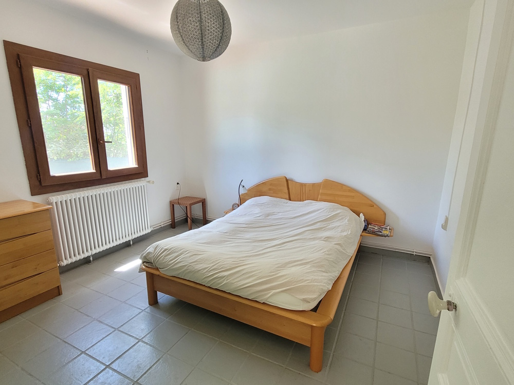3-bedroom Detached House In Saint Chinian, France (120 M²)