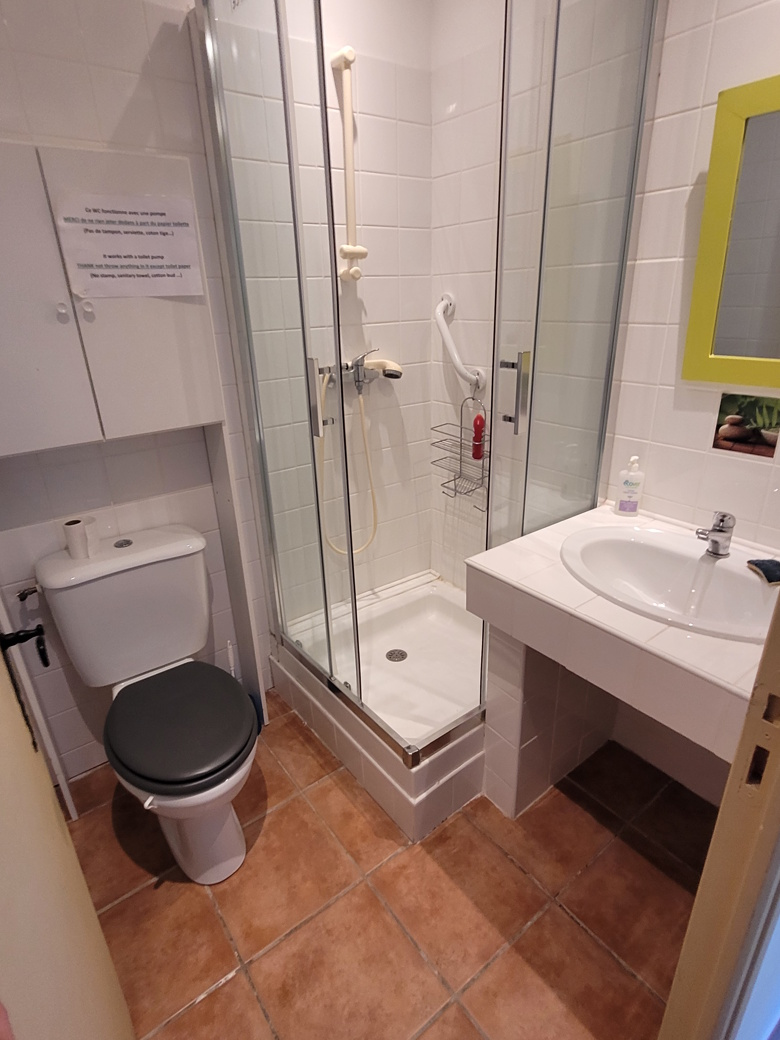 3-bedroom Detached House In Saint Chinian, France (120 M²)