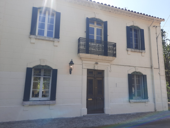 5-bedroom Detached House In Olargues, France (202 M²)