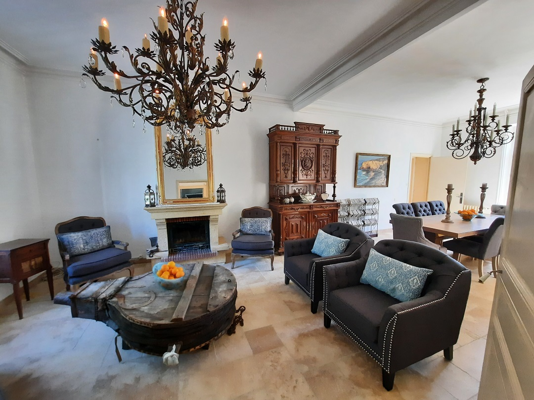 5-bedroom Detached House In Olargues, France (202 M²)