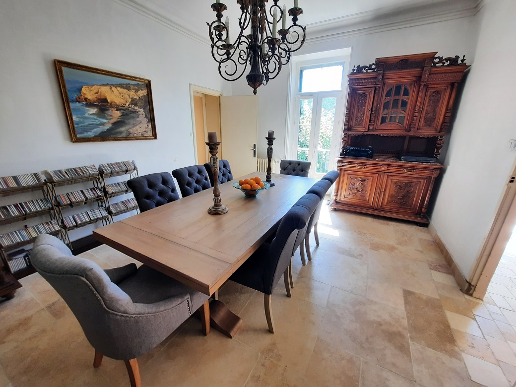 5-bedroom Detached House In Olargues, France (202 M²)