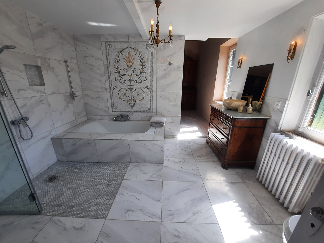 5-bedroom Detached House In Olargues, France (202 M²)