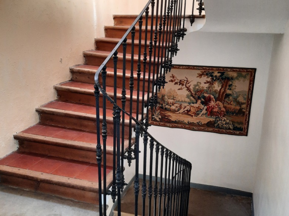 5-bedroom Detached House In Olargues, France (202 M²)