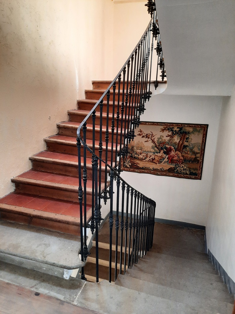 5-bedroom Detached House In Olargues, France (202 M²)