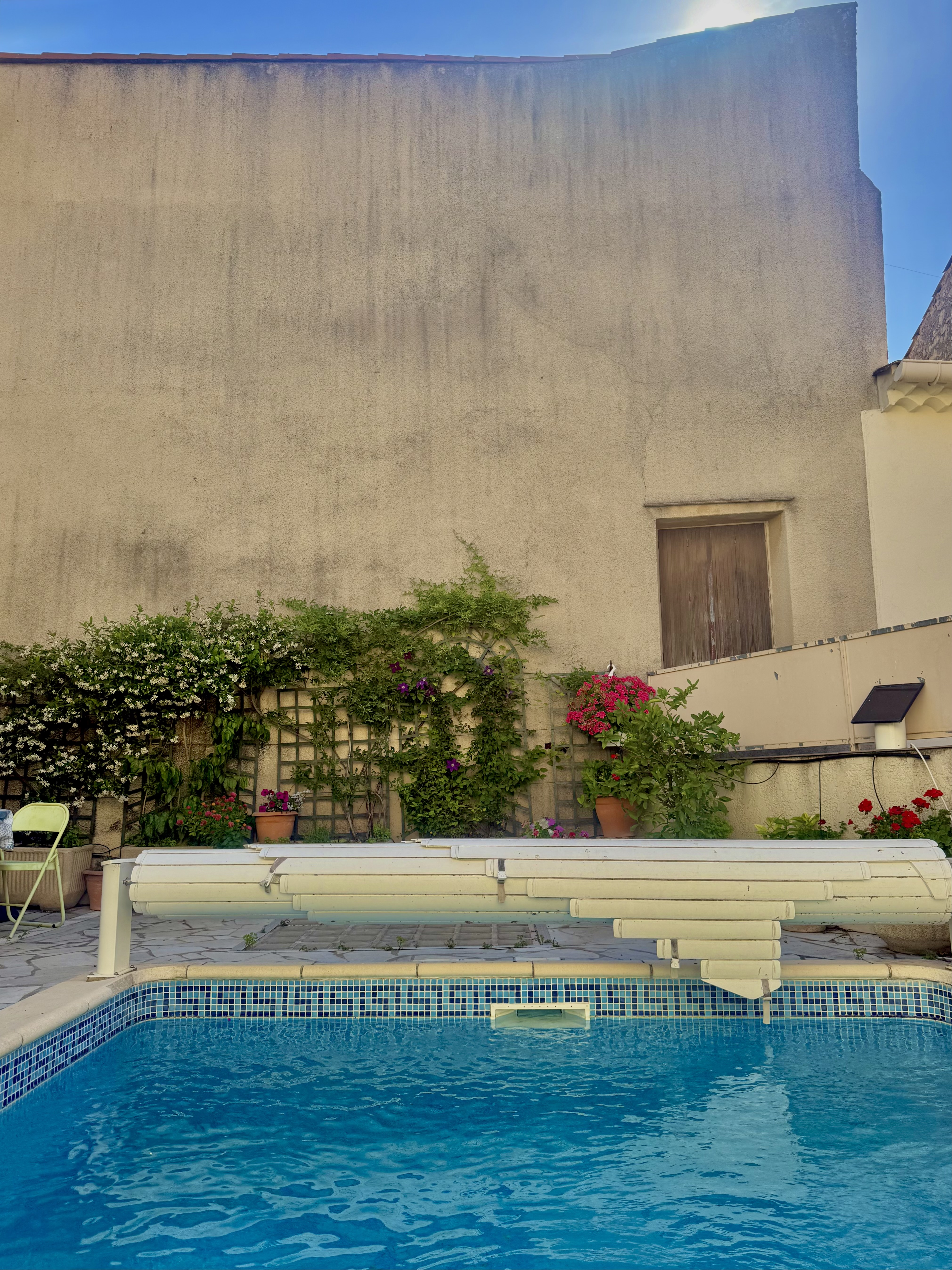 3-bedroom House In Puissalicon, France (120 M²)