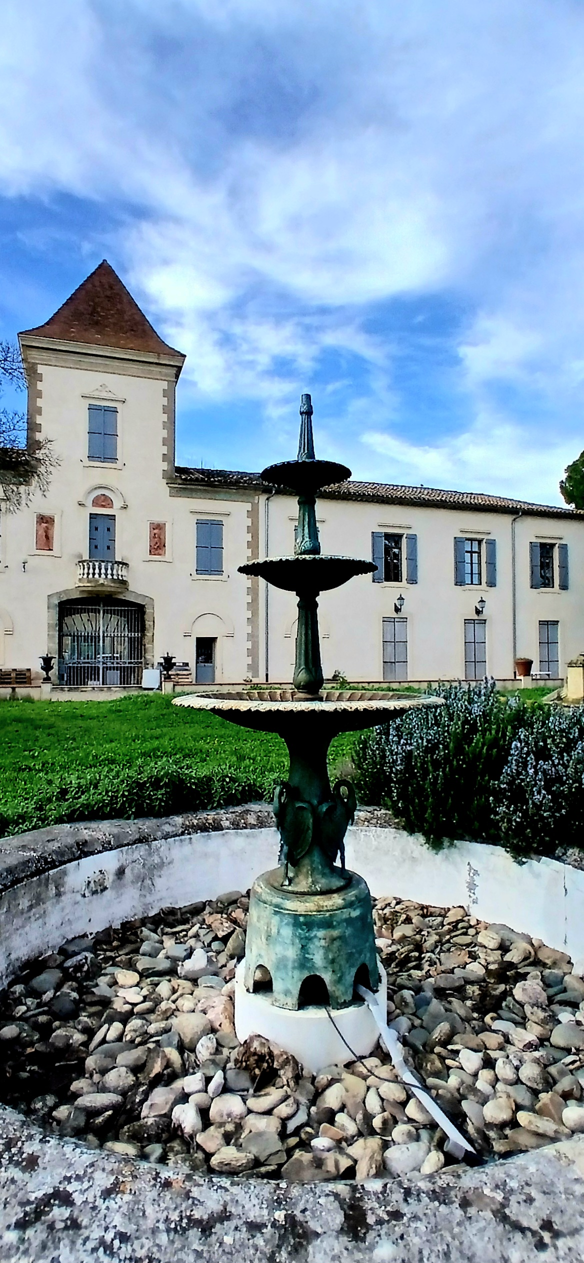 9-bedroom Property In Beziers, France (719 M²)