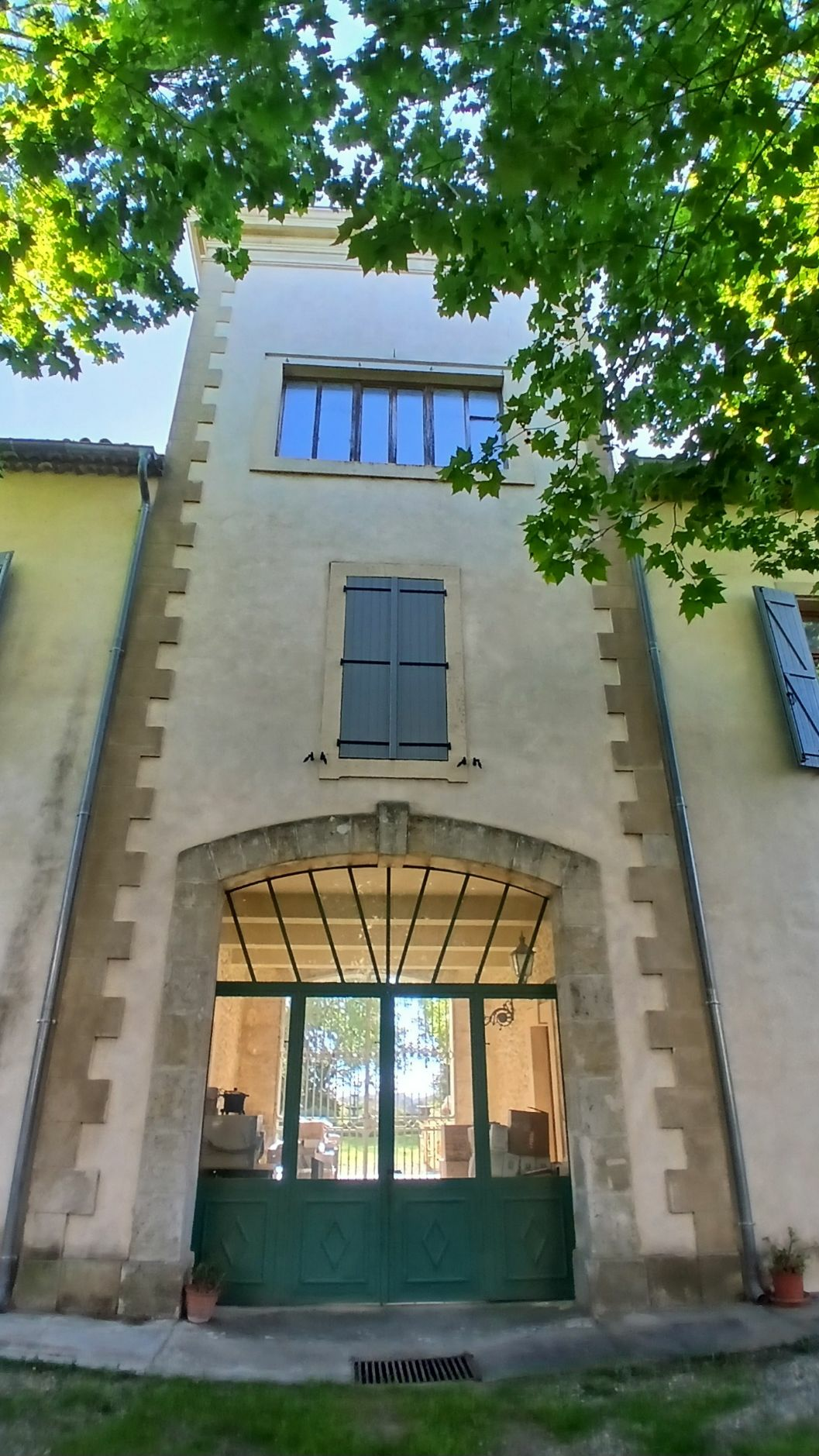 9-bedroom Property In Beziers, France (719 M²)