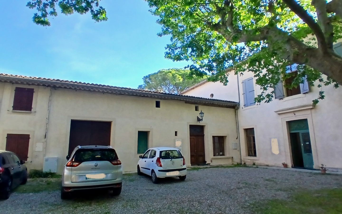 9-bedroom Property In Beziers, France (719 M²)