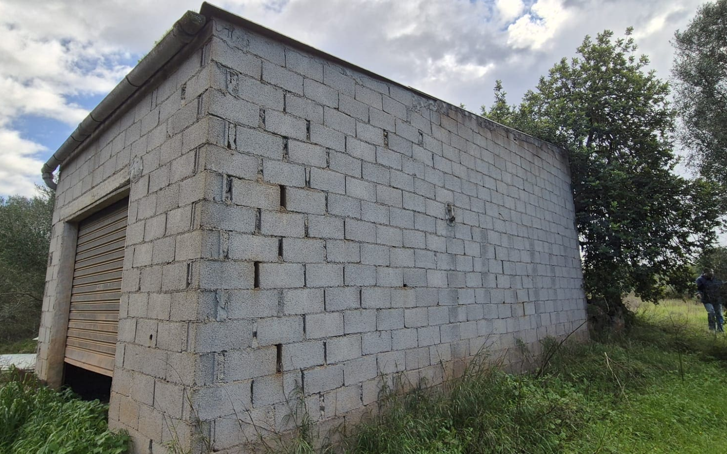 Land In Costitx, Spain (74 M²)