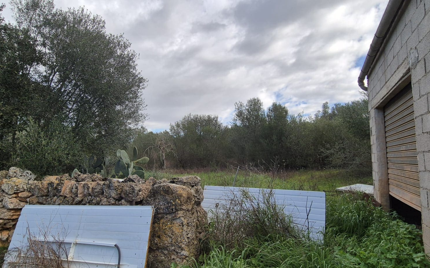 Land In Costitx, Spain (74 M²)