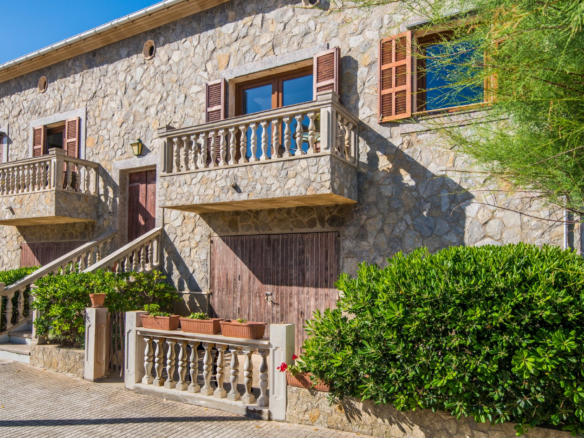 5-bedroom Villa In Santa Margalida, Spain (388 M²)