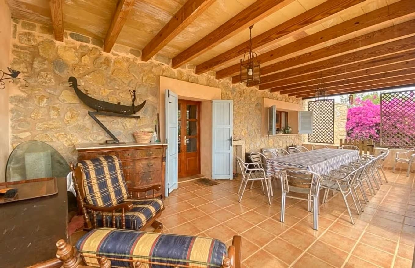 5-bedroom Finca In Inca, Spain (200 M²)