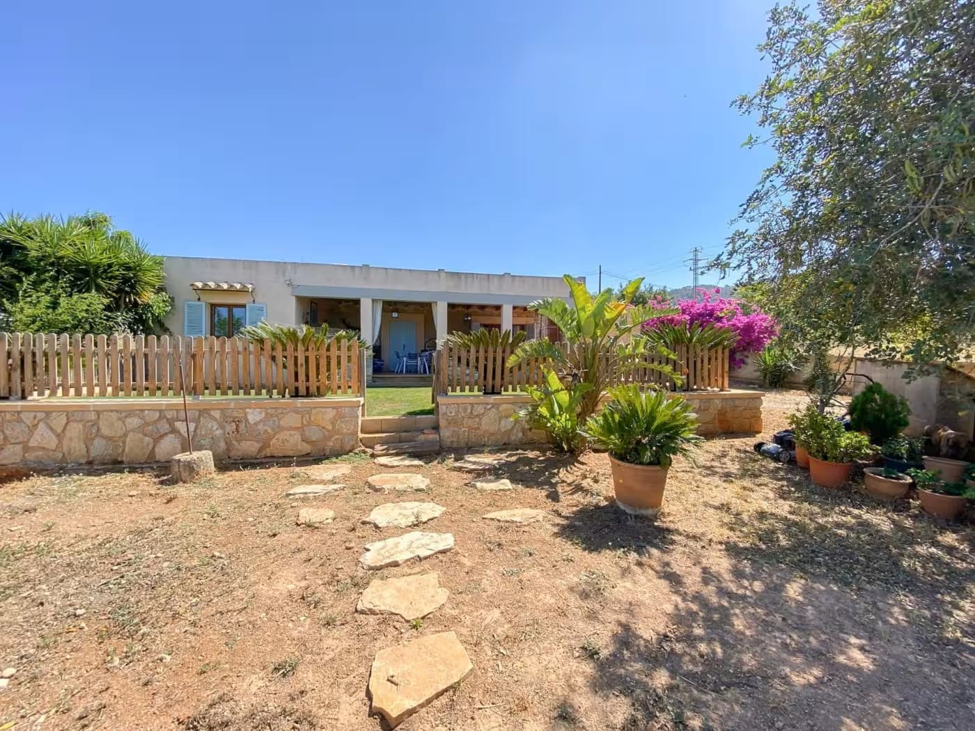 5-bedroom Finca In Inca, Spain (200 M²)