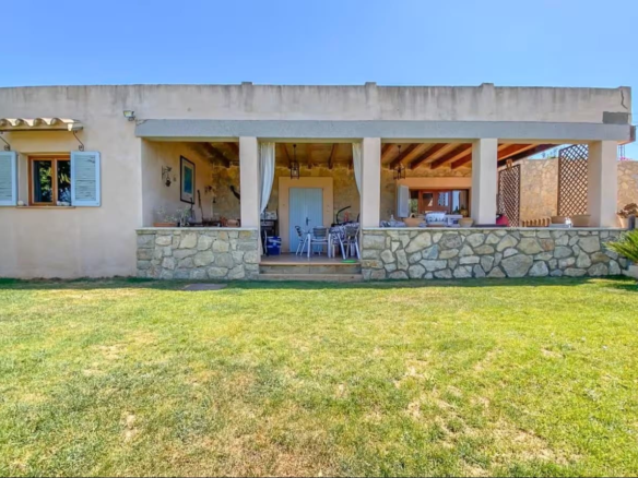 5-bedroom Finca In Inca, Spain (200 M²)