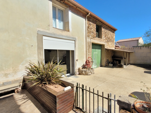 3-bedroom House In Capestang, France (130 M²)