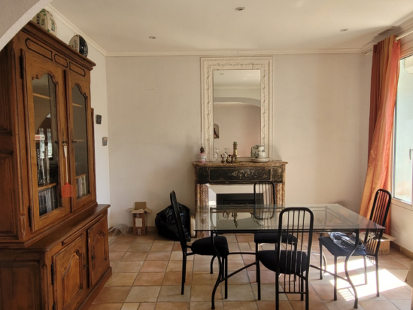 3-bedroom House In Capestang, France (130 M²)