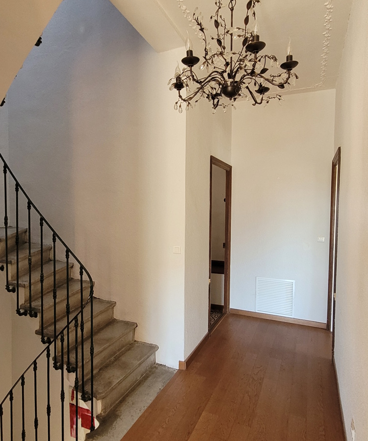 3-bedroom House In Capestang, France (130 M²)