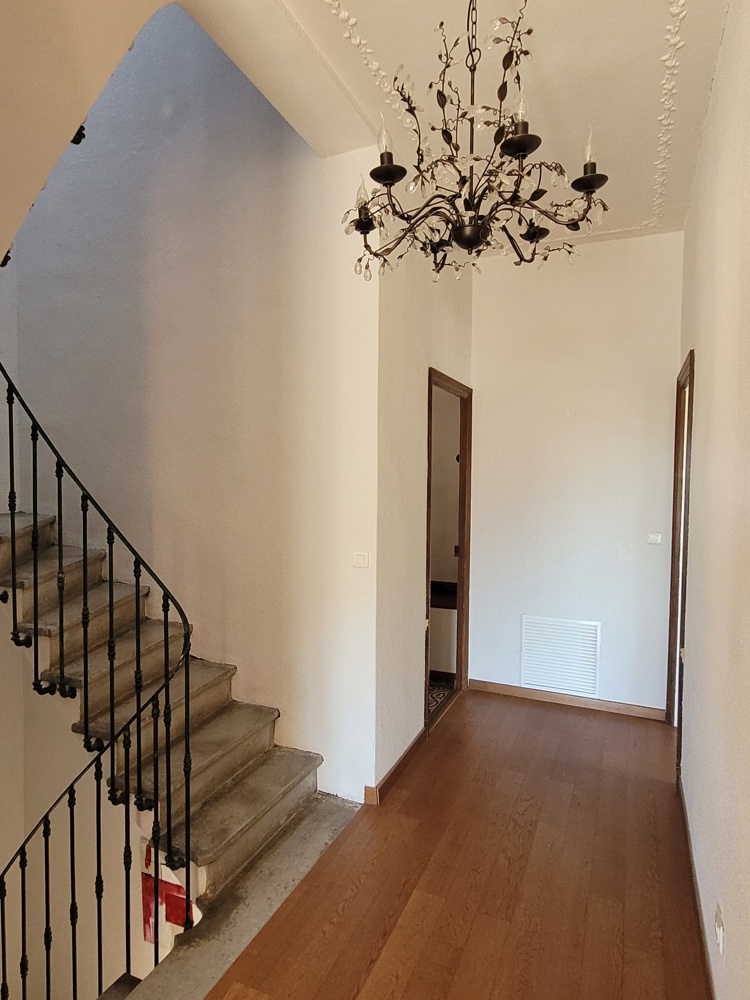 3-bedroom House In Capestang, France (130 M²)