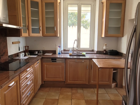3-bedroom House In Capestang, France (130 M²)