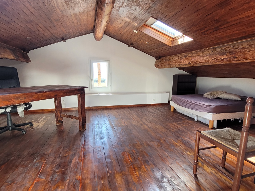 3-bedroom House In Capestang, France (130 M²)