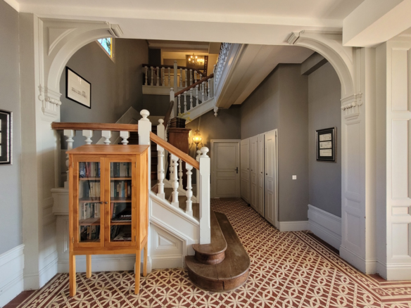 2-bedroom Apartment In Capestang, France (70 M²)
