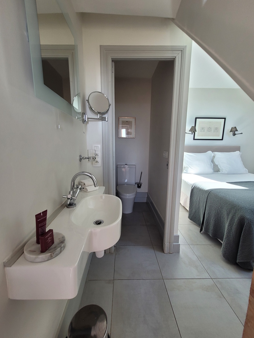 2-bedroom Apartment In Capestang, France (70 M²)