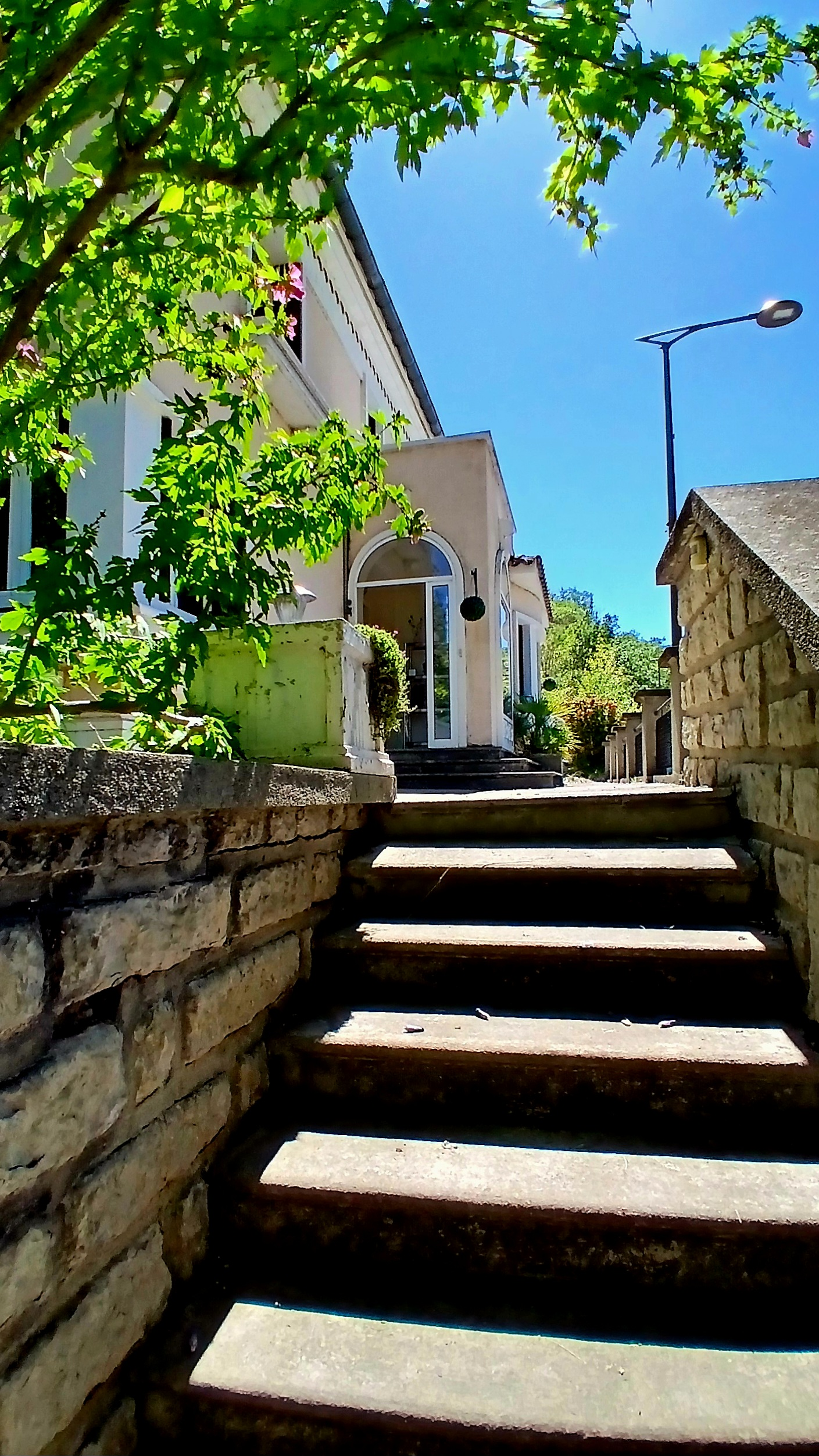 4-bedroom Detached House In Esperaza, France (163 M²)