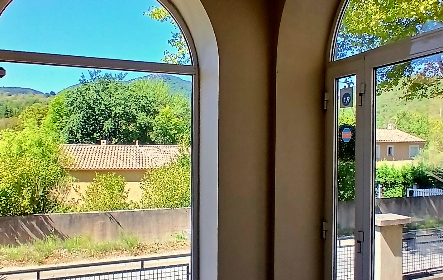 4-bedroom Detached House In Esperaza, France (163 M²)