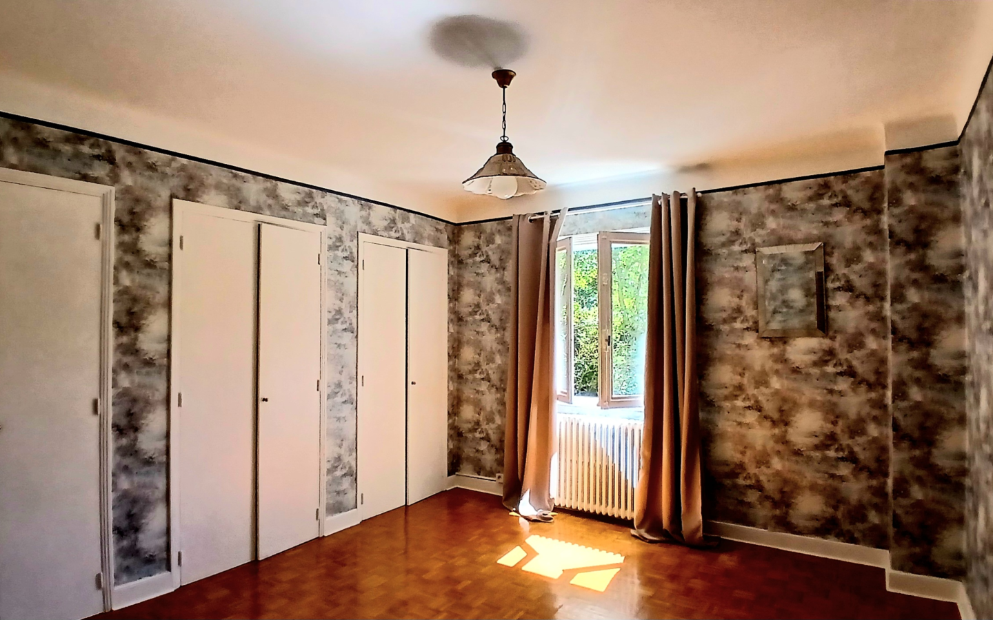 4-bedroom Detached House In Esperaza, France (163 M²)