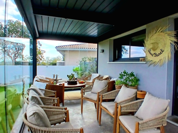 Detached House In Lezignan Corbieres
