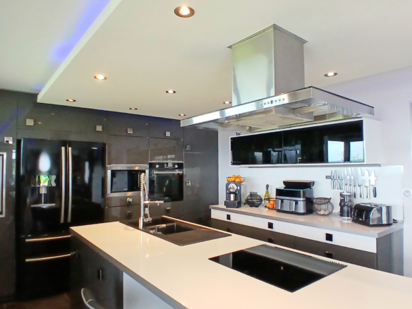 Detached House In Lezignan Corbieres