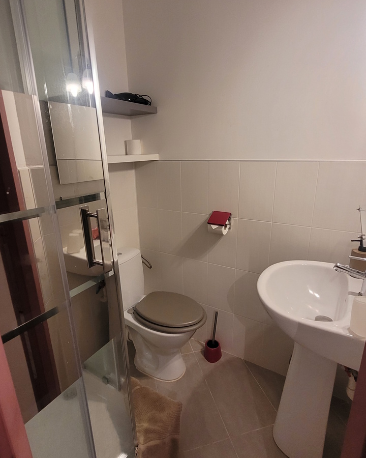 9-bedroom House In Olargues, France (367 M²)