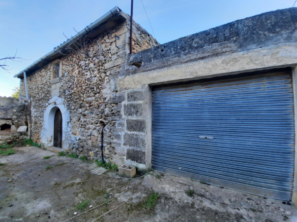 4-bedroom Finca In Pollensa, Spain (199 M²)