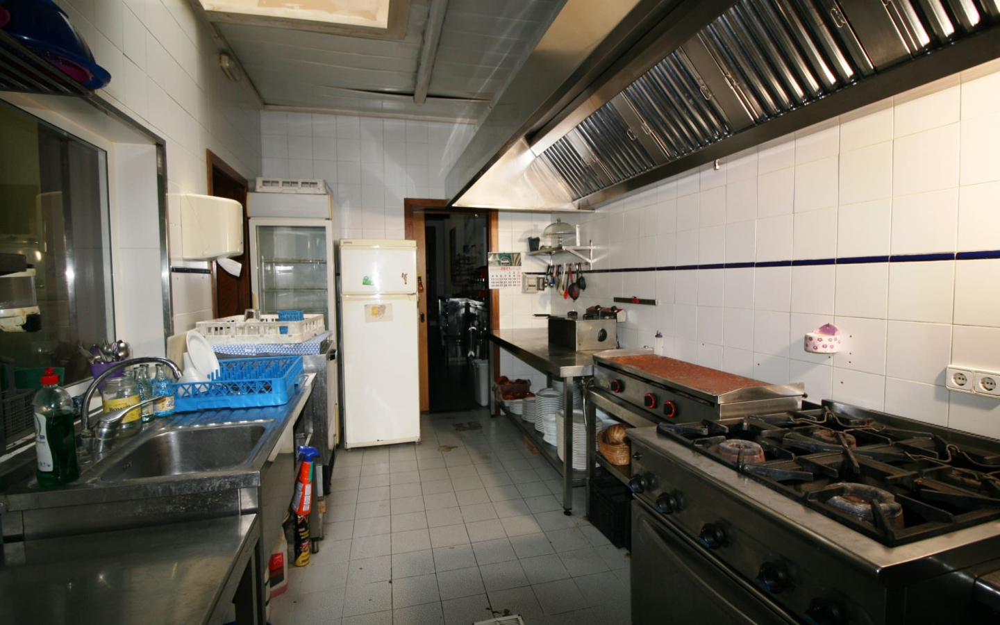 Commercial In Binissalem, Spain (173 M²)