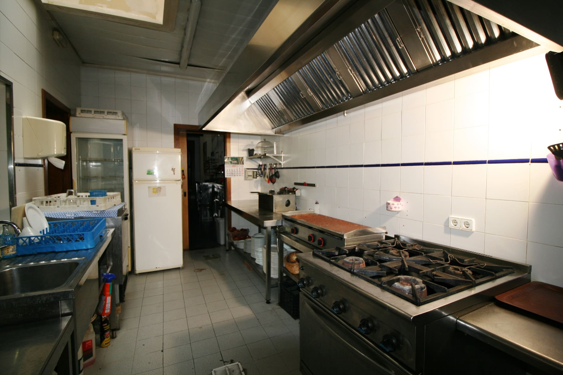 Commercial In Binissalem, Spain (173 M²)