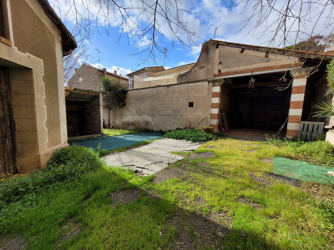 3-bedroom House In Pezenas, France (150 M²)