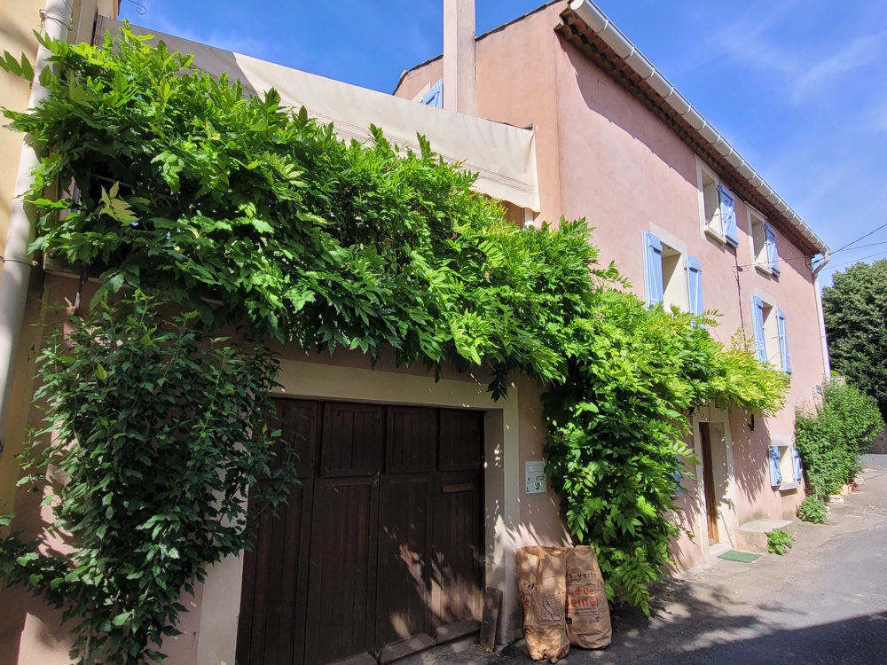 4-bedroom House In Saint Genies De Fontedit, France (101 M²)