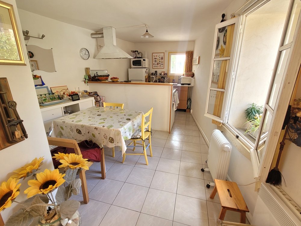 4-bedroom House In Saint Genies De Fontedit, France (101 M²)
