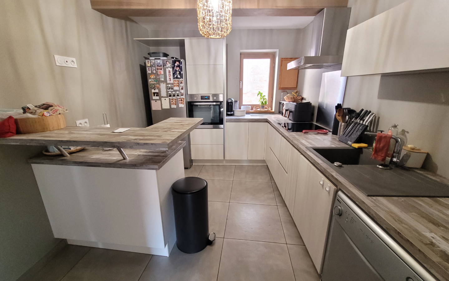3-bedroom House In Laurens, France (115 M²)