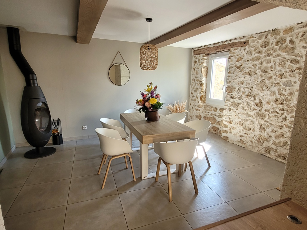 3-bedroom House In Laurens, France (115 M²)